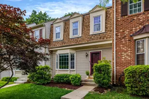 11992 Sentinel Point Ct, Reston, VA 20191 - Photo 1