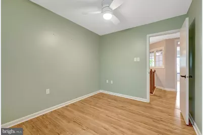 11992 Sentinel Point Court, Reston, VA 20191 - Photo 33
