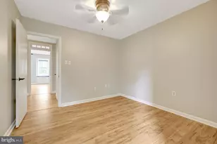 11992 Sentinel Point Ct, Reston, VA 20191 - Photo 31