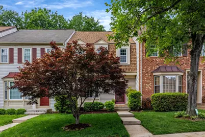 11992 Sentinel Point Court, Reston, VA 20191 - Photo 3