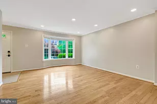 11992 Sentinel Point Ct, Reston, VA 20191 - Photo 7