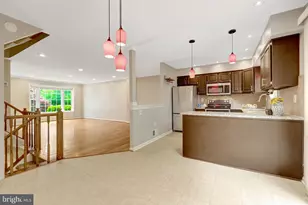 11992 Sentinel Point Ct, Reston, VA 20191 - Photo 15