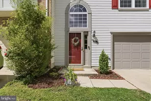 6006 Keble Dr, Alexandria, VA 22315 - Photo 3