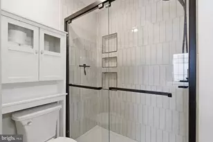 6006 Keble Dr, Alexandria, VA 22315 - Photo 23