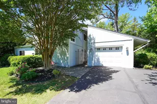 8700 Linton Ln, Alexandria, VA 22308 - Photo 41