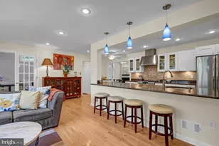 8700 Linton Ln, Alexandria, VA 22308 - Photo 5