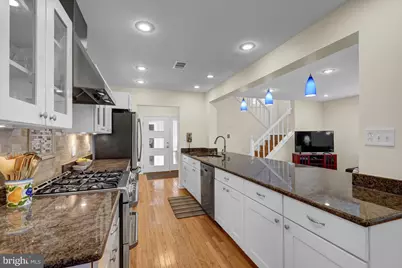 8700 Linton Lane, Alexandria, VA 22308 - Photo 9