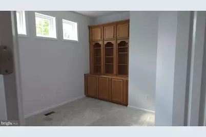 8320 Middle Ruddings Drive, Lorton, VA 22079 - Photo 7