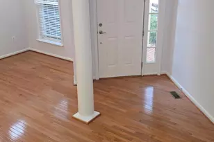 8320 Middle Ruddings Dr, Lorton, VA 22079 - Photo 5