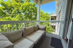 12885 Fair Briar Ln, Fairfax, VA 22033 - Photo 19