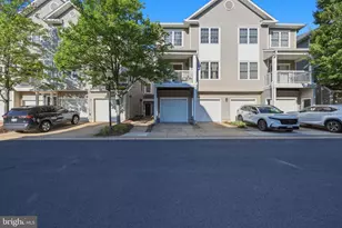 12885 Fair Briar Ln, Fairfax, VA 22033 - Photo 3