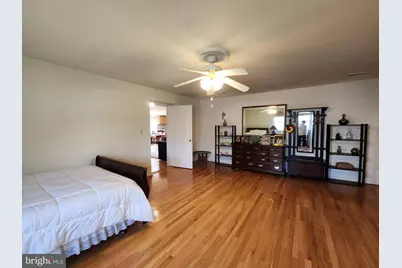 5213 Montgomery Street, Springfield, VA 22151 - Photo 9