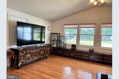 5213 Montgomery Street, Springfield, VA 22151 - Photo 9