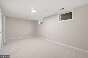6845 Malton Ct, Centreville, VA 20121 - Photo 31