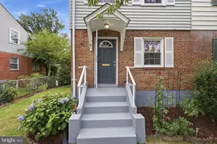 2033 Arlington Terrace, Alexandria, VA 22303 - Photo 3