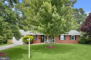 7422 Axton St, Springfield, VA 22151 - Photo 1