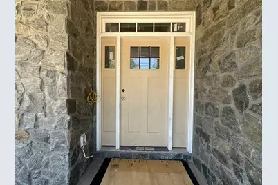 2221 Huntington Avenue, Alexandria, VA 22303 - Photo 3