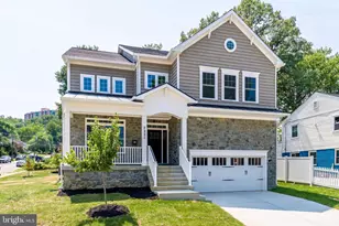 2221 Huntington Ave, Alexandria, VA 22303 - Photo 3