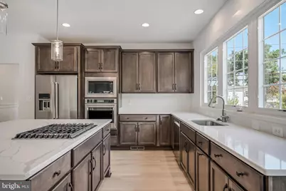 2221 Huntington Avenue, Alexandria, VA 22303 - Photo 25