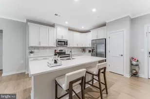 1675 Bandit Loop, Reston, VA 20190 - Photo 5