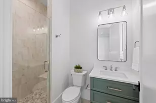 6523 Elmhirst Dr, Falls Church, VA 22043 - Photo 25