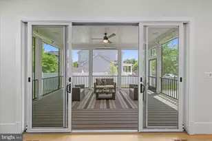 6523 Elmhirst Dr, Falls Church, VA 22043 - Photo 57
