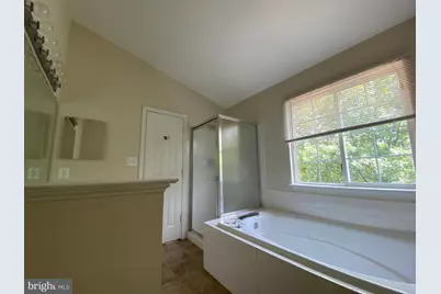 6555 Kelsey Point Circle, Alexandria, VA 22315 - Photo 19
