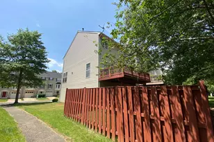 6555 Kelsey Point Cir, Alexandria, VA 22315 - Photo 33