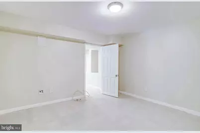 8334 Terra Grande Avenue, Springfield, VA 22153 - Photo 35