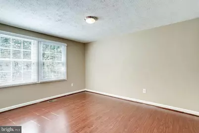 8334 Terra Grande Avenue, Springfield, VA 22153 - Photo 9