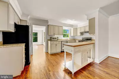 7216 Evans Mill Road, McLean, VA 22101 - Photo 13