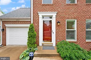 12056 Edgemere Cir, Reston, VA 20190 - Photo 7