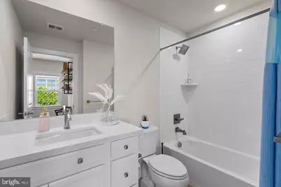 12998 Hattontown Square, Herndon, VA 20171 - Photo 25