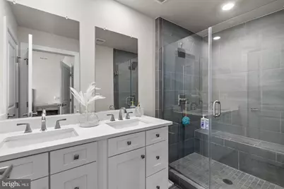 12998 Hattontown Square, Herndon, VA 20171 - Photo 19
