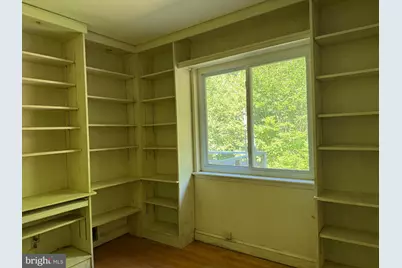 7028 Bradley Circle, Annandale, VA 22003 - Photo 3