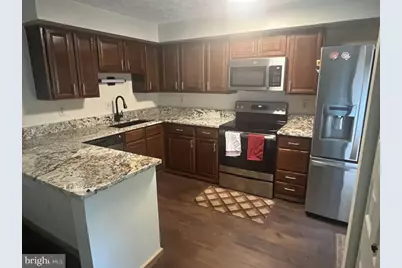 6830 Montivideo Square Court, Falls Church, VA 22043 - Photo 3