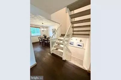 6830 Montivideo Square Court, Falls Church, VA 22043 - Photo 3