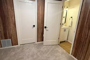 6830 Montivideo Square Ct, Falls Church, VA 22043 - Photo 17