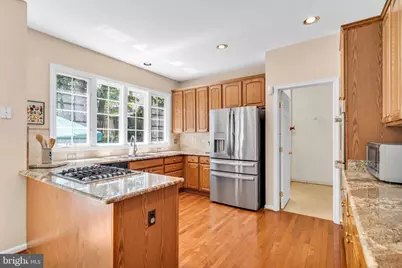 9515 Holly Prospect Court, Burke, VA 22015 - Photo 25