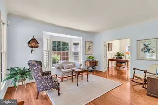 9515 Holly Prospect Ct, Burke, VA 22015 - Photo 11