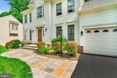 9515 Holly Prospect Court, Burke, VA 22015 - Photo 3