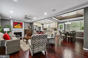 8324 The Midway, Annandale, VA 22003 - Photo 3