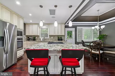 8324 The Midway, Annandale, VA 22003 - Photo 13