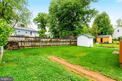 6823 Barrett Road, Falls Church, VA 22042 - Photo 33