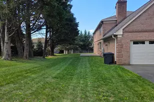 1209 Perry William Dr, McLean, VA 22101 - Photo 3