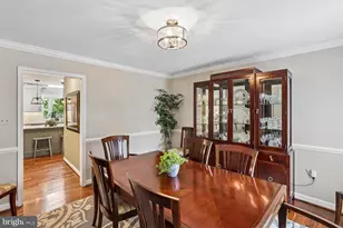 14390 Round Lick Ln, Centreville, VA 20120 - Photo 31
