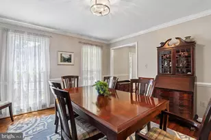 14390 Round Lick Ln, Centreville, VA 20120 - Photo 29