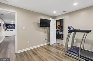 14390 Round Lick Ln, Centreville, VA 20120 - Photo 61