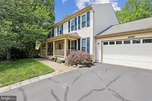 14390 Round Lick Ln, Centreville, VA 20120 - Photo 5