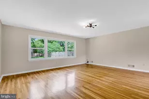 8406 Wagon Wheel Rd, Alexandria, VA 22309 - Photo 7